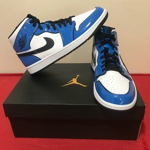 (SUPERSTAR) AIR JORDAN 1 MID SE